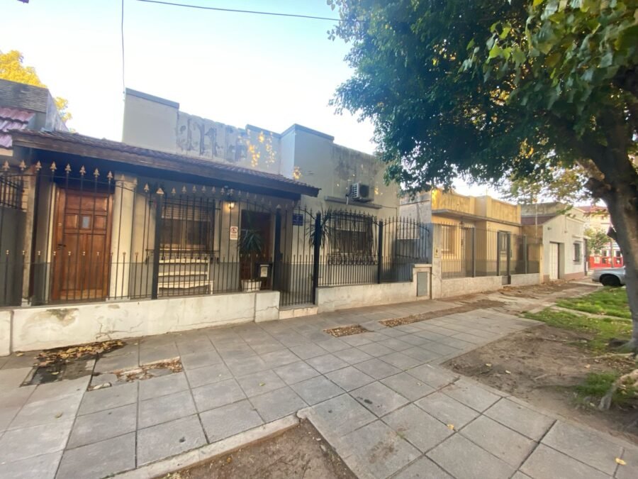 Carlos Croce 5280| Escalada , Lanus.